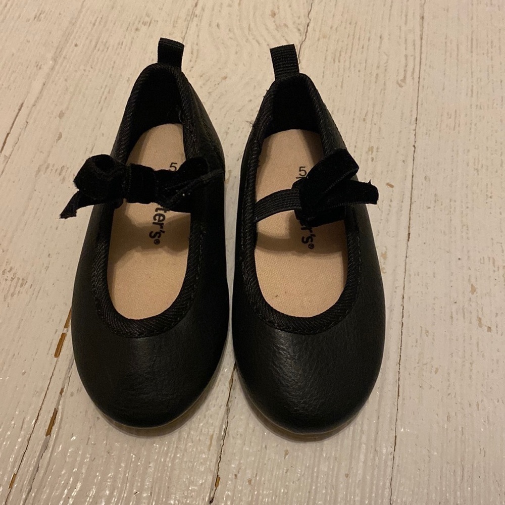CARTER’S Dress Shoes
